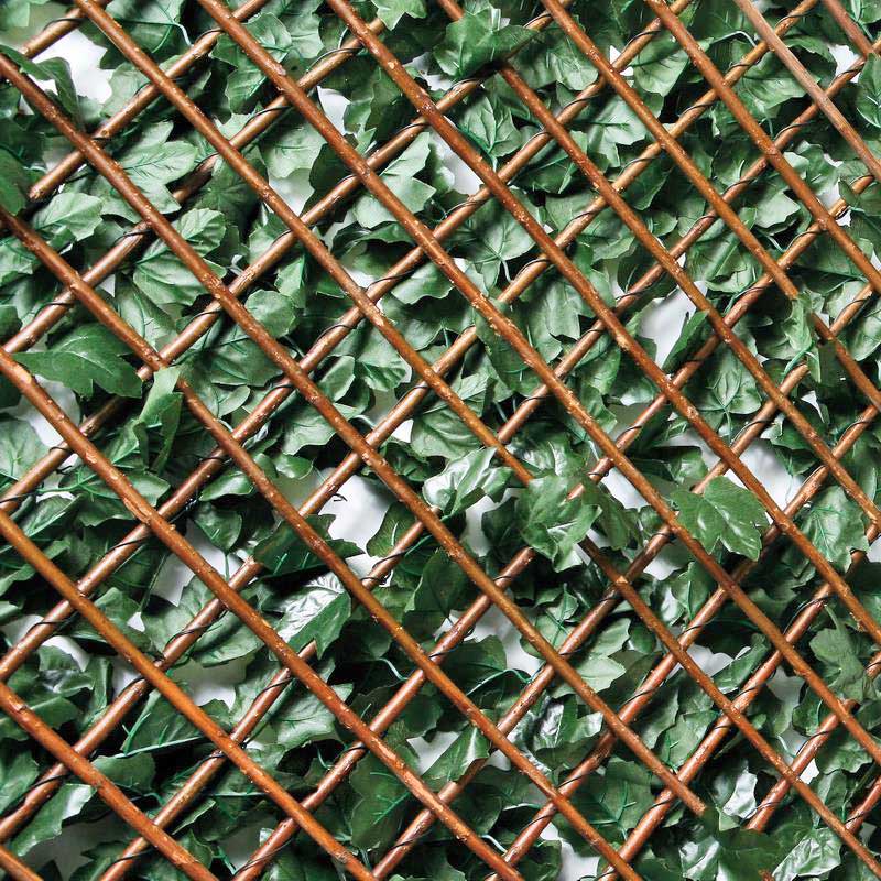 Weidegitter als Rankhecke mit Kunstpflanzen -  Rückseite Rankhecke Weide-1 x 2 m