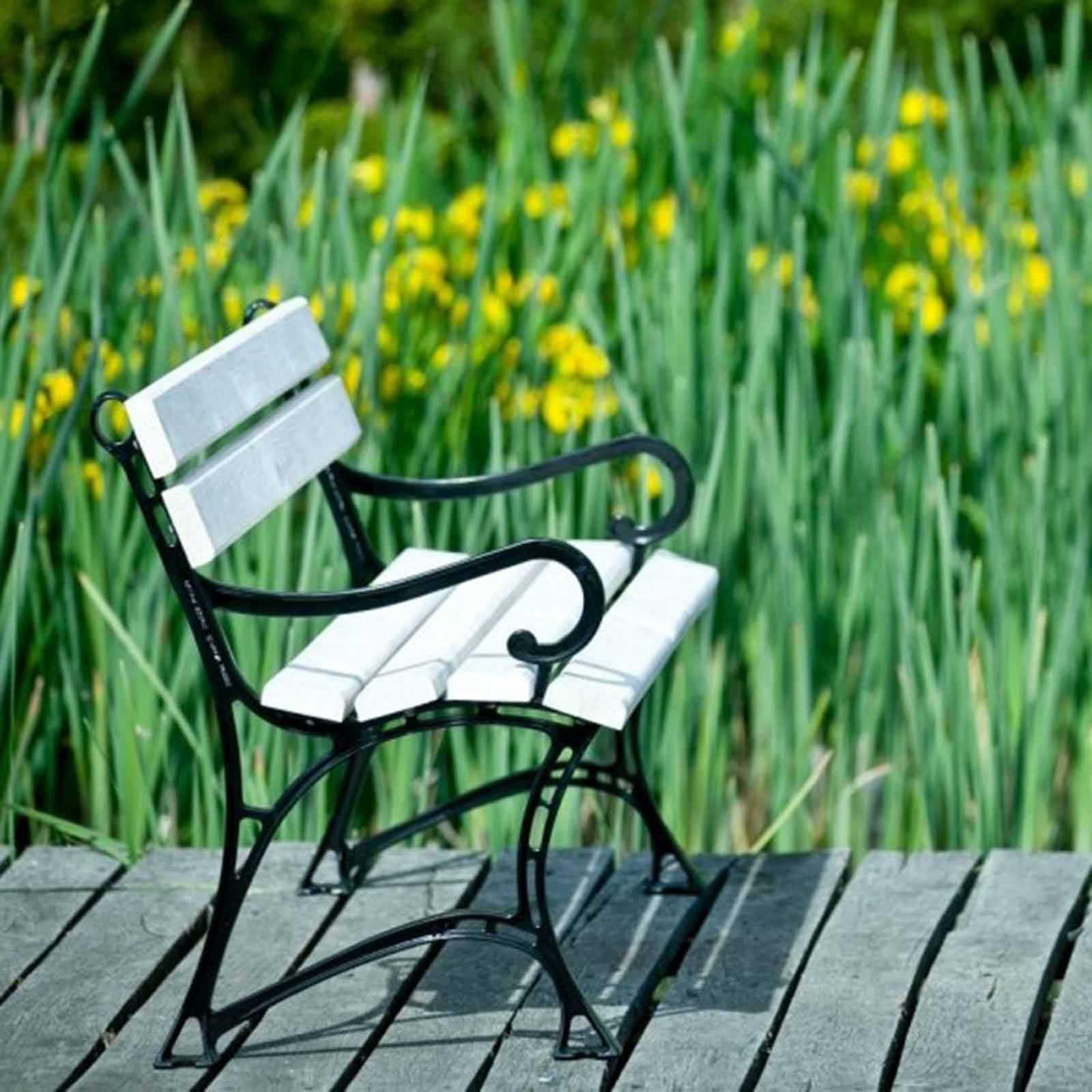 Gartenbank-weiß-150 cm-ja